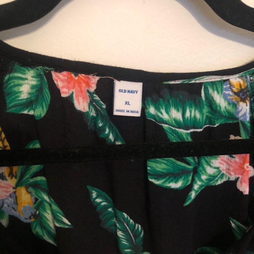 Old Navy Womens XL Black Tropical Floral Tassel Tie Ruffle Babydoll Blouse Top - Picture 10 of 10